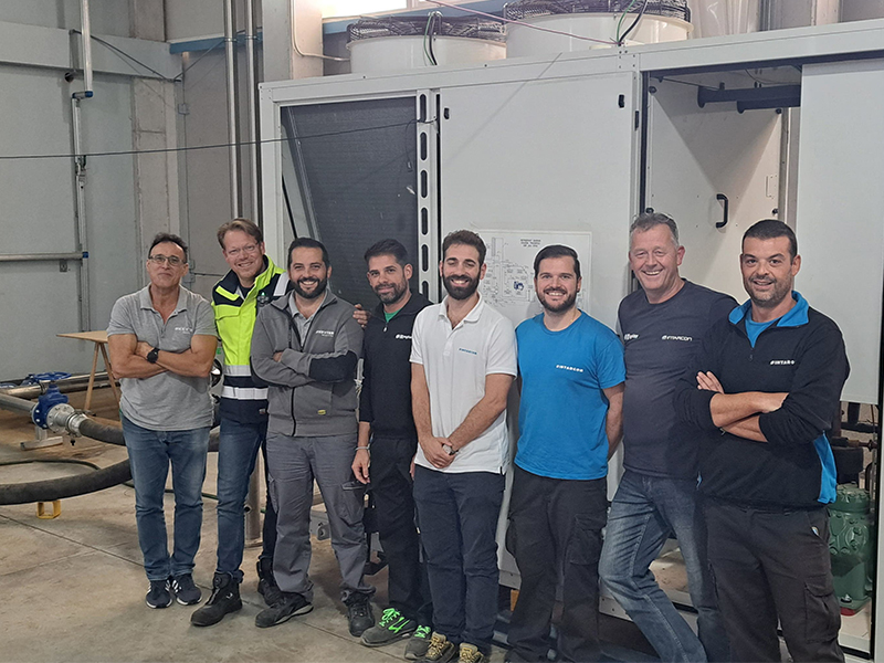 Groepsfoto training in Spanje